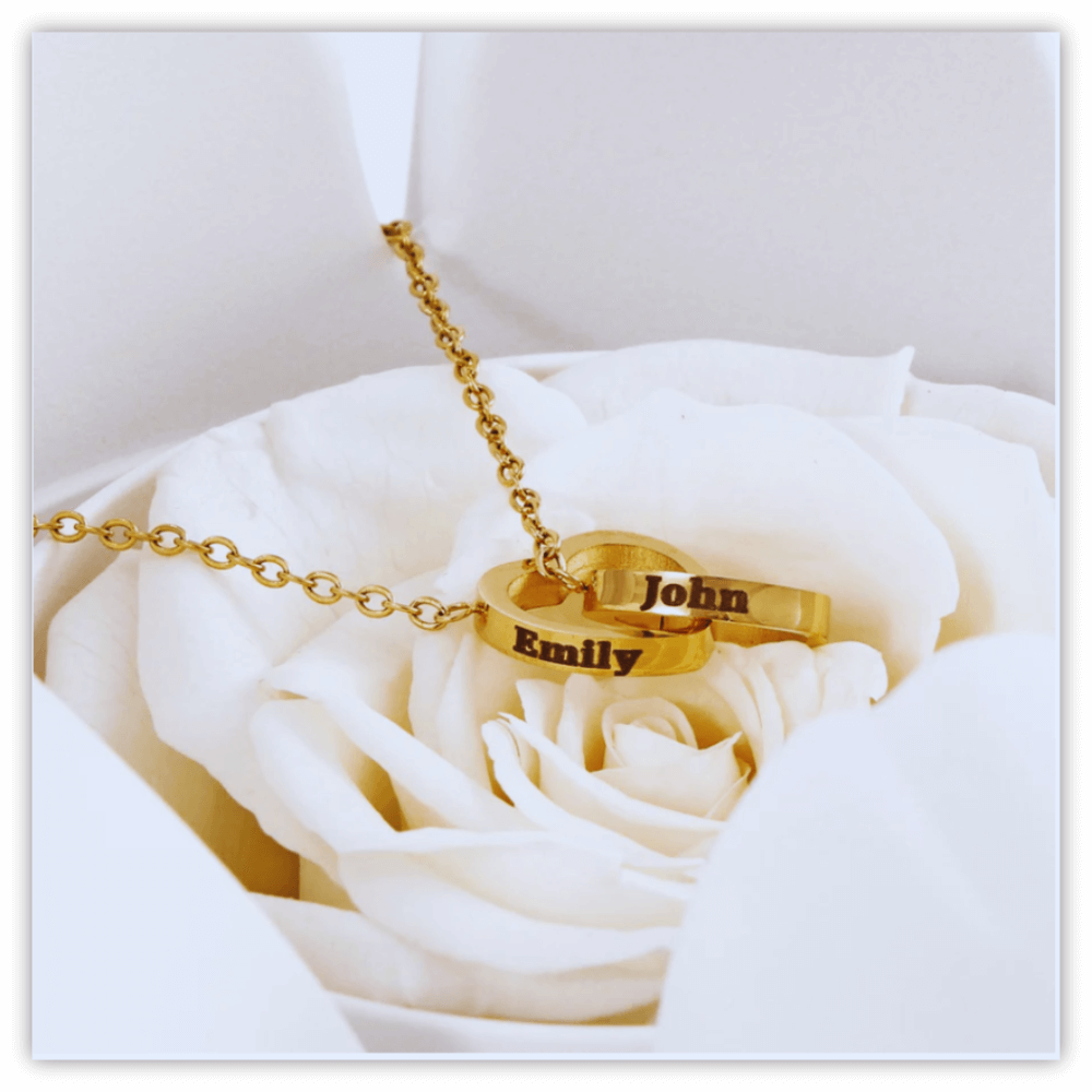 Eternal Love™ Gravierte Herz-Halskette