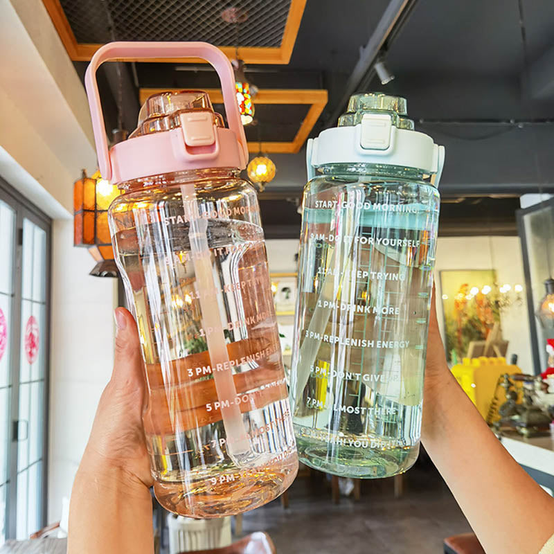"AquaTitan" 2-Liter Wasserflasche - Dbestey